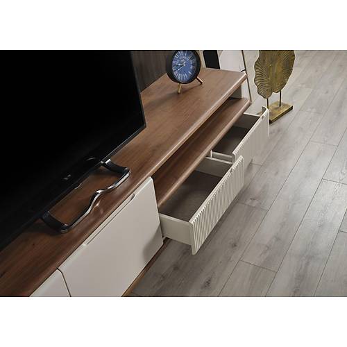 Longe Ceviz-�� Tv �nitesi