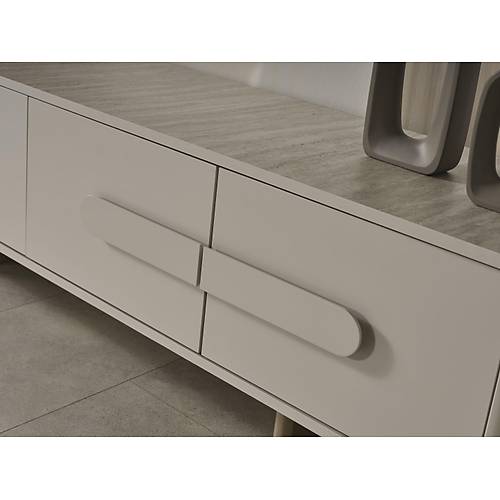 Louvre-AYV Tv �nitesi