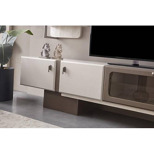 Gostilna-BUY Tv �nitesi