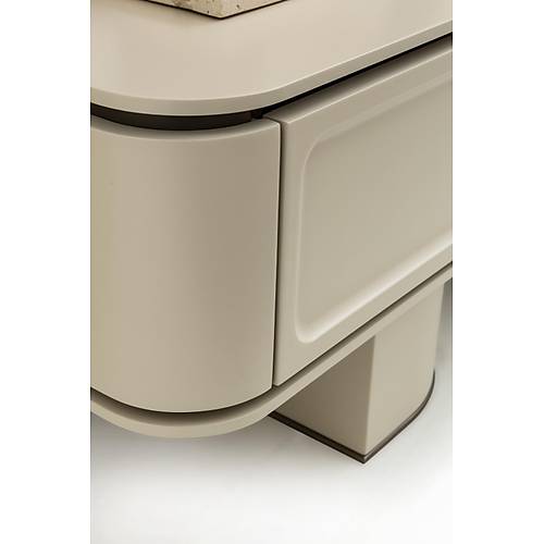 Soho-ARE Tv �nitesi