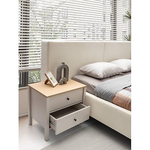 Mona l Beji Yatak Odas