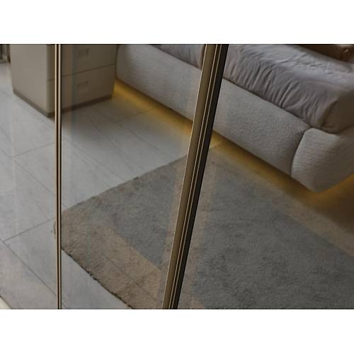 Saravia-B�R Yatak Odas�