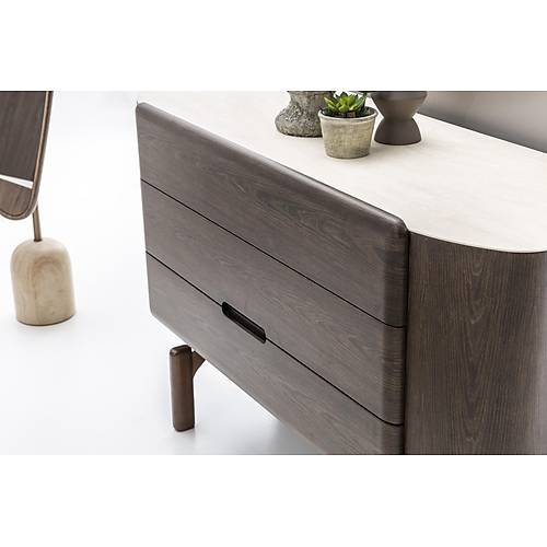 Curvy-BMN Yatak Odas