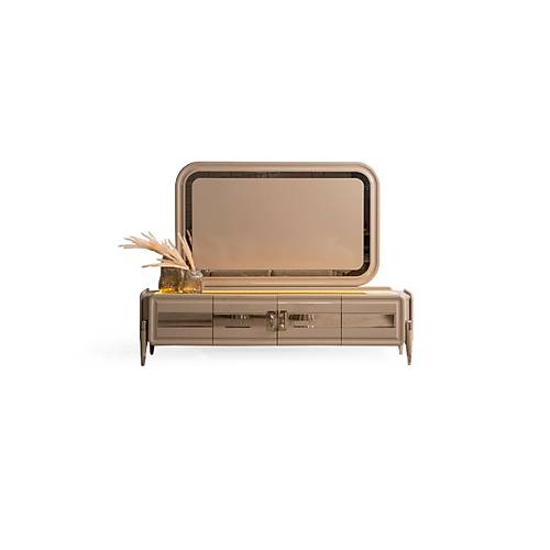 Prada-ROO Tv �nitesi