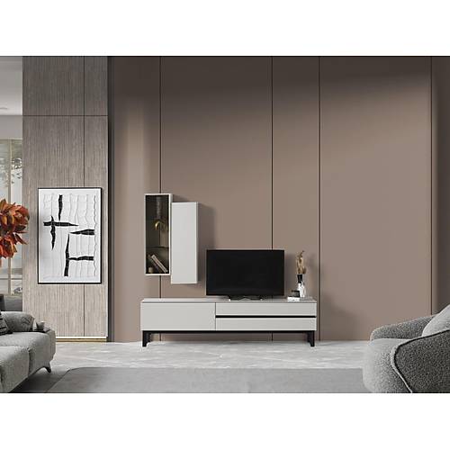 Ashley-RXX Tv nitesi