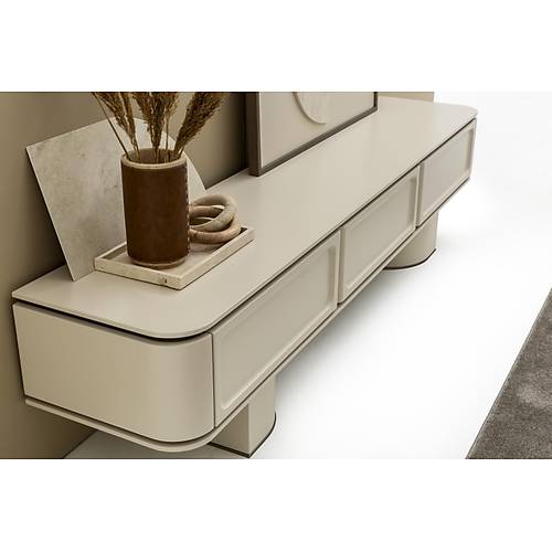 Soho-ARE Tv �nitesi