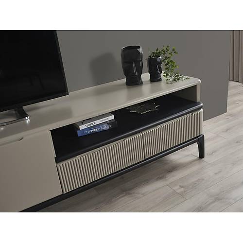 Longe Gri-�� Tv �nitesi