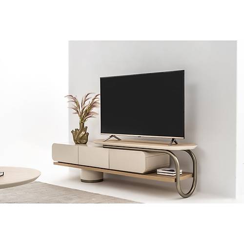 Bianca-CAN Tv nitesi