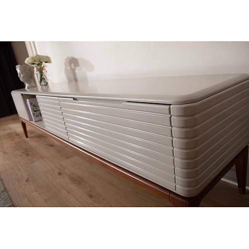 Harmen-L�ON Tv �nitesi