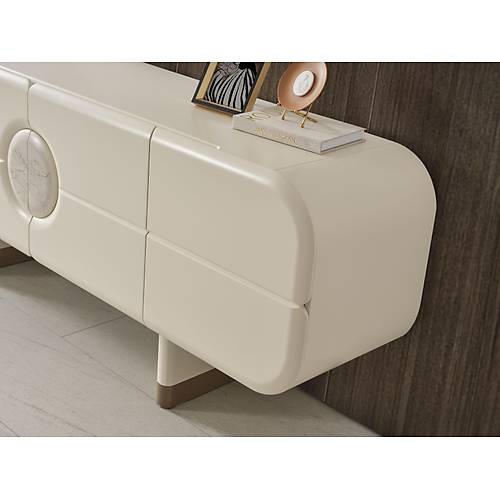 Lotmen-L�ON Yemek Odas�