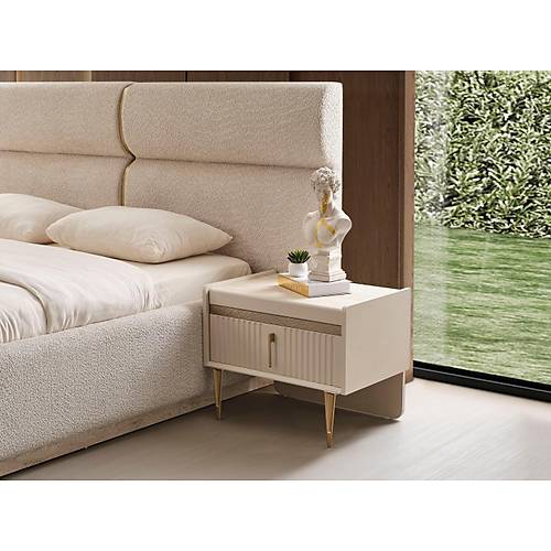 Yvonne-ON Yatak Odas�