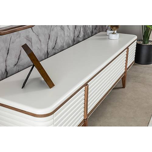 Bentley-BZT Tv nitesi