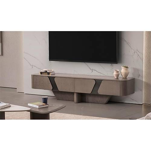 Riou-ADA Tv �nitesi