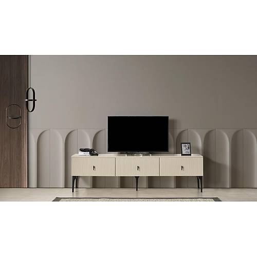 Arya-NU Tv �nitesi