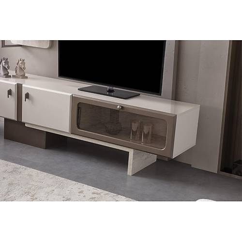 Gostilna-BUY Tv �nitesi