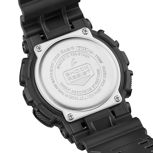 CASIO G-Shock GA-110MF-1ADR KOL SAAT�