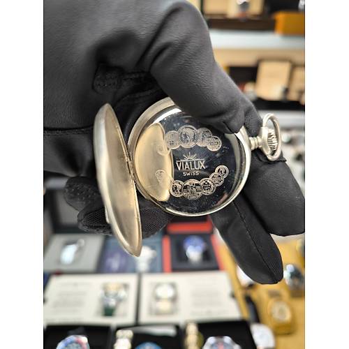 VIALUX SWISS MADE CEP SAAT� VINTAGE