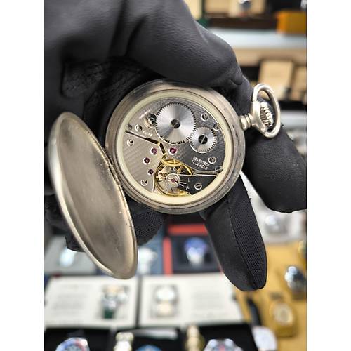 VIALUX SWISS MADE CEP SAAT� VINTAGE