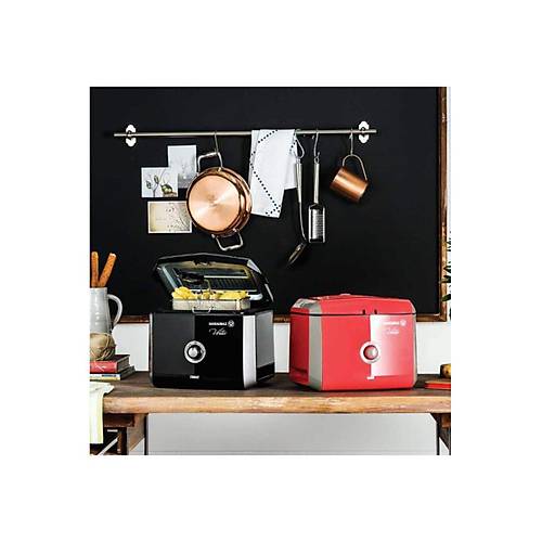 Korkmaz A486 Vertex 900 W Frit�z Siyah