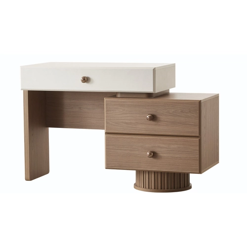 Larina �ifonyer ve Aynas�