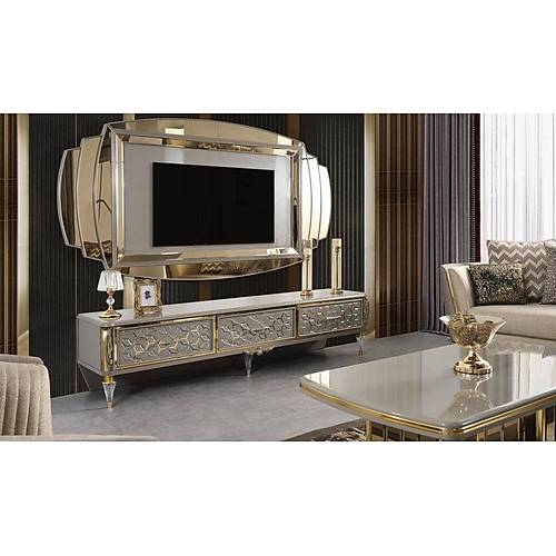 Hira Dining Table