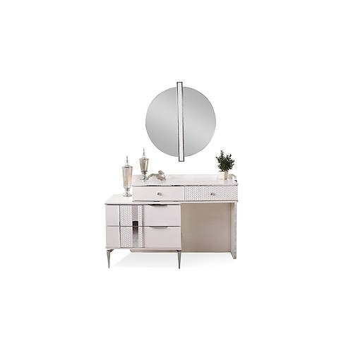 Linens Bedroom - Sliding Door