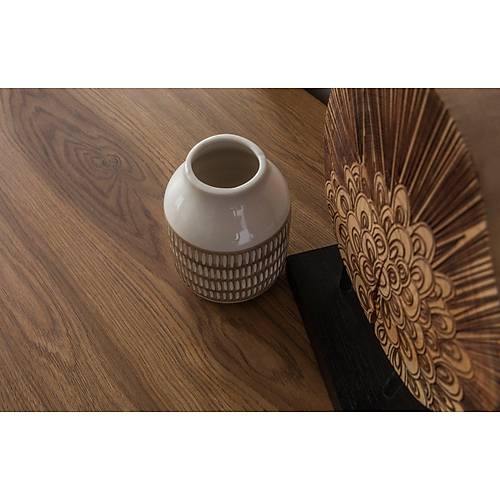 �lke Dining Room