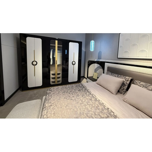 Lizbon Luxury Bedroom