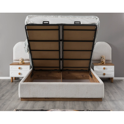 Kopera Bedroom
