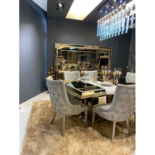 A�iyan Dining Room
