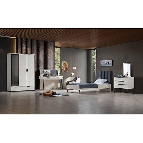 Kolezyum Ay Teen Room