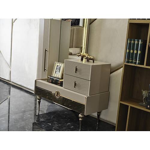 Hera Bedroom