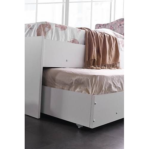 Beyza Teen Room
