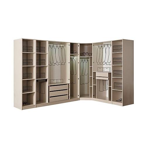 Venus Plus Dressing Room