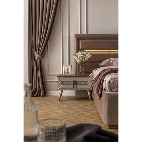 Side Bedroom
