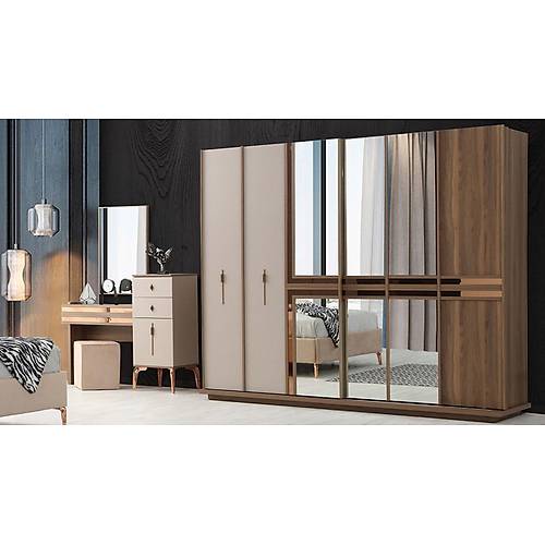 Luca Bedroom