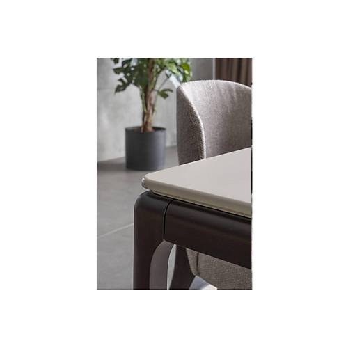 Lucca Dining Room