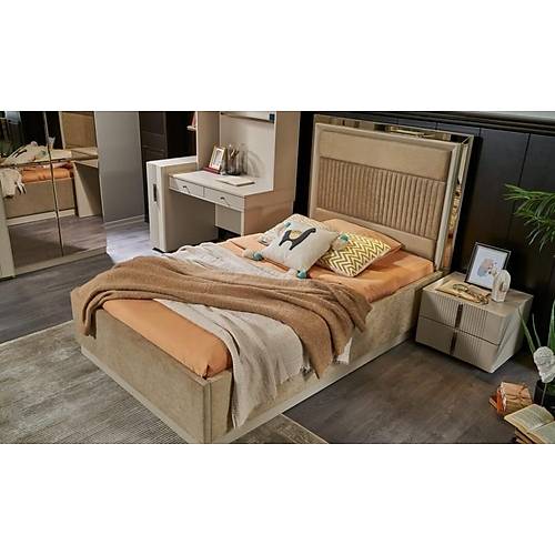Crea Study Desk with Bookcase