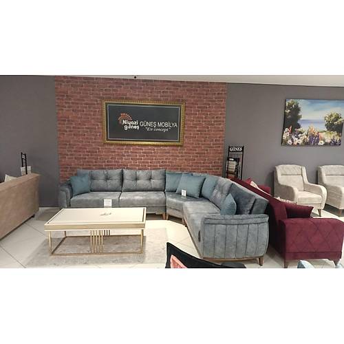 �isa Corner Set
