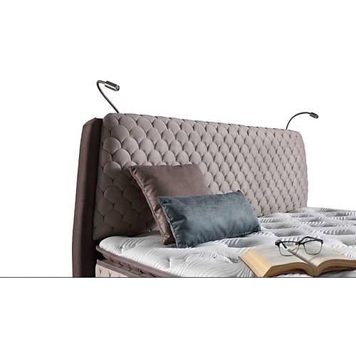 Borjen Bed Set