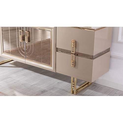Gucci Luxury Console and Mirror