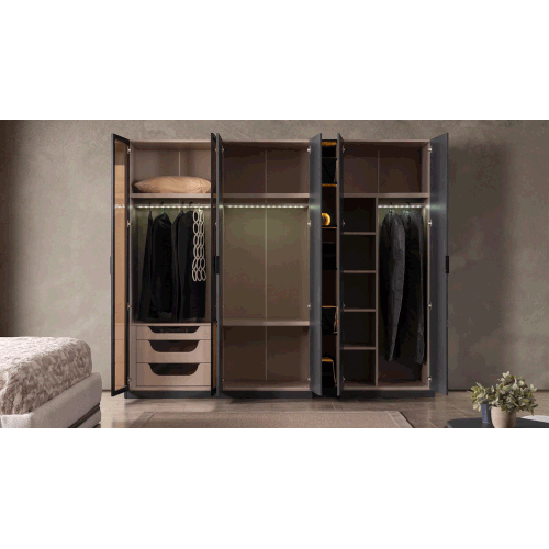 Perla Luxury Bedroom