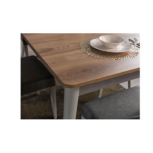 Karya Dining Room