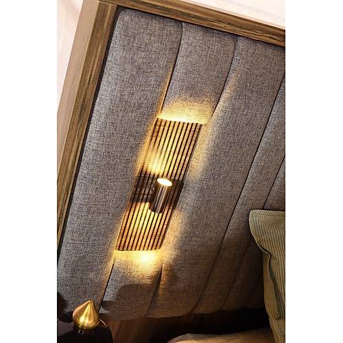Vintage Bedroom - 6 Door