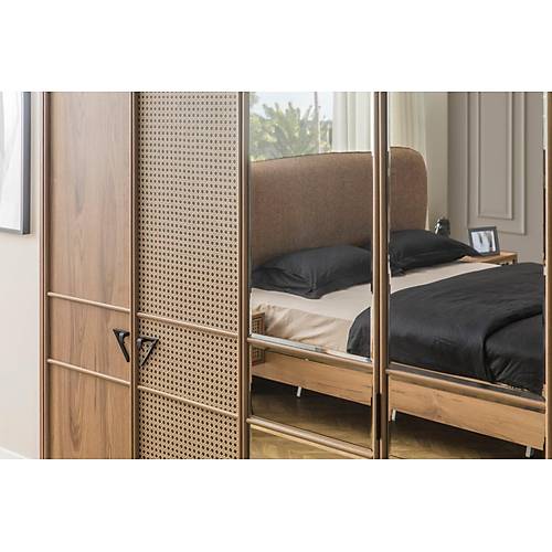 Ilke Wardrobe - 5 Doors