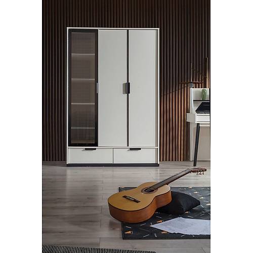 Kolezyum Ay Teen Room