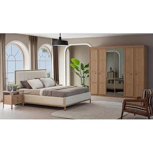Antik Bedroom