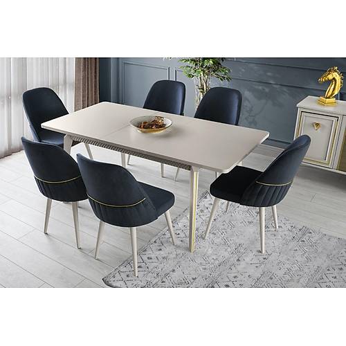 Z�mr�t Dining Room