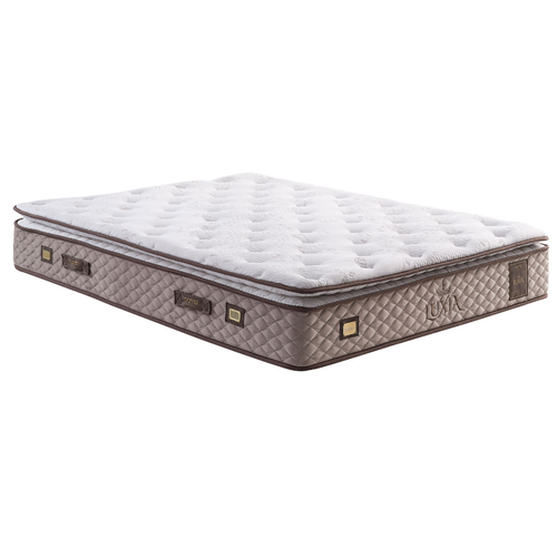 Luxia Bed