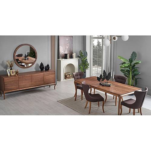 Woody Dining Room